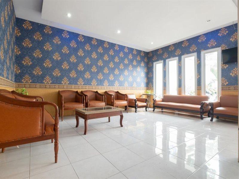 Spot On 2419 Rumah Nugraha Hotel Syariah يوغياكارتا المظهر الخارجي الصورة
