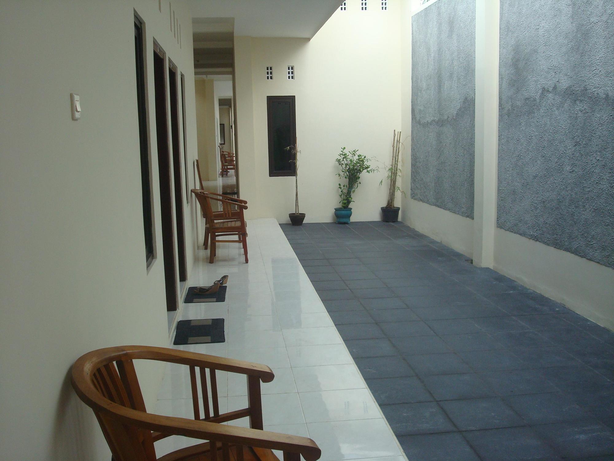 Spot On 2419 Rumah Nugraha Hotel Syariah يوغياكارتا المظهر الخارجي الصورة