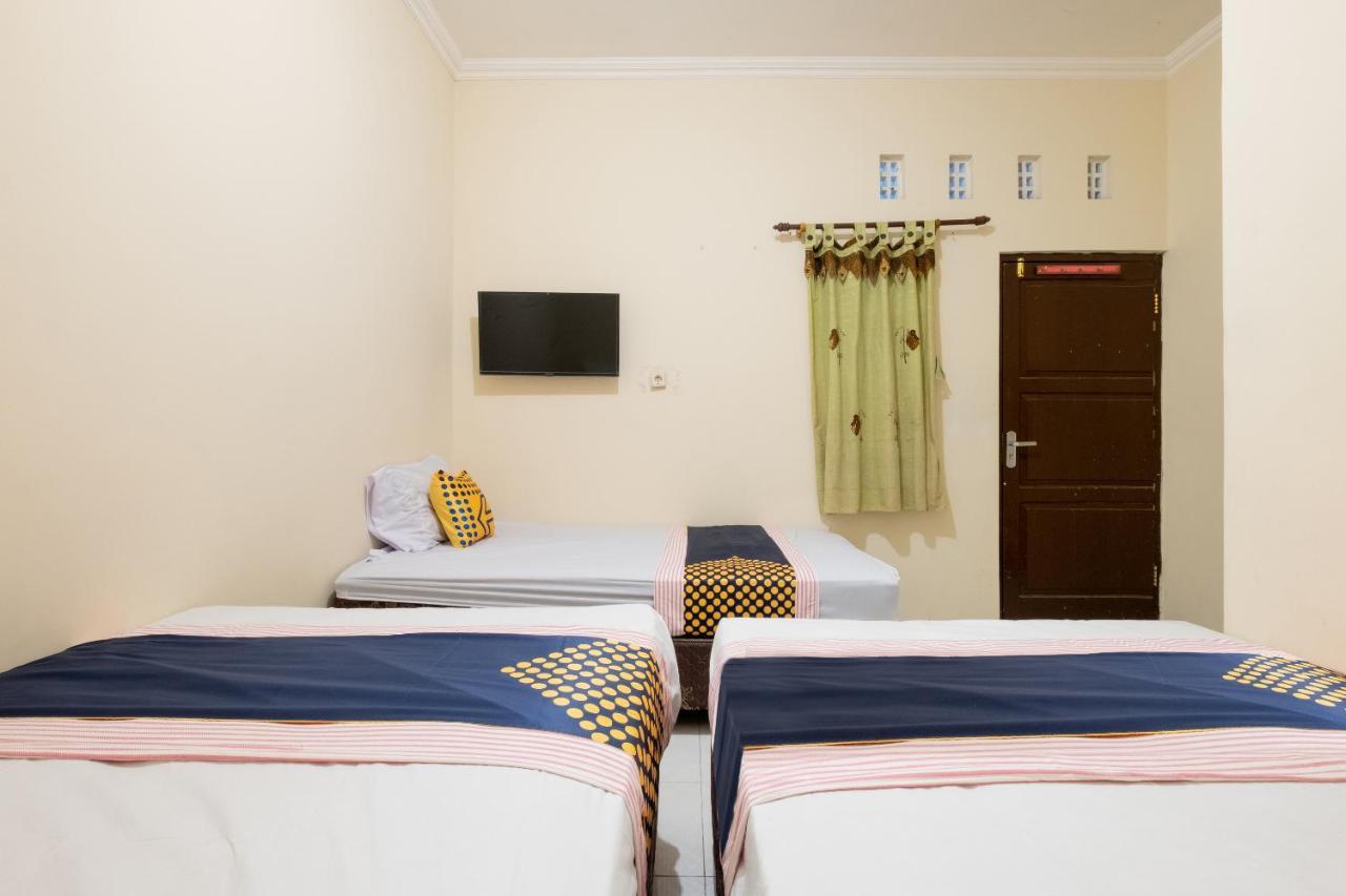 Spot On 2419 Rumah Nugraha Hotel Syariah يوغياكارتا المظهر الخارجي الصورة